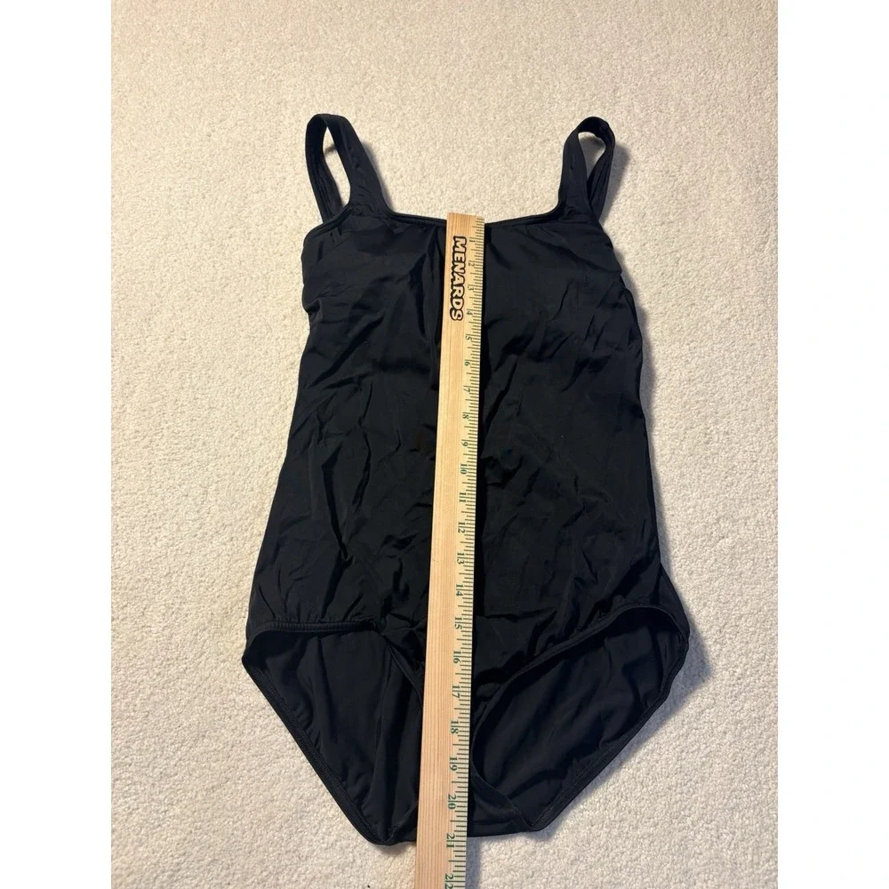 Lands End Basic Black Swim Suit 8 Long Womens Beach Summer Classic